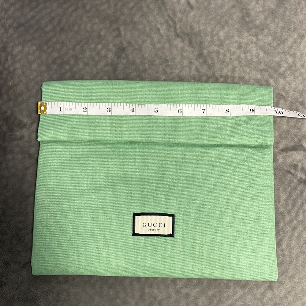 Gucci cosmetics bag - Picture 10 of 11